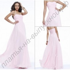 Очаровательное розовое платье
